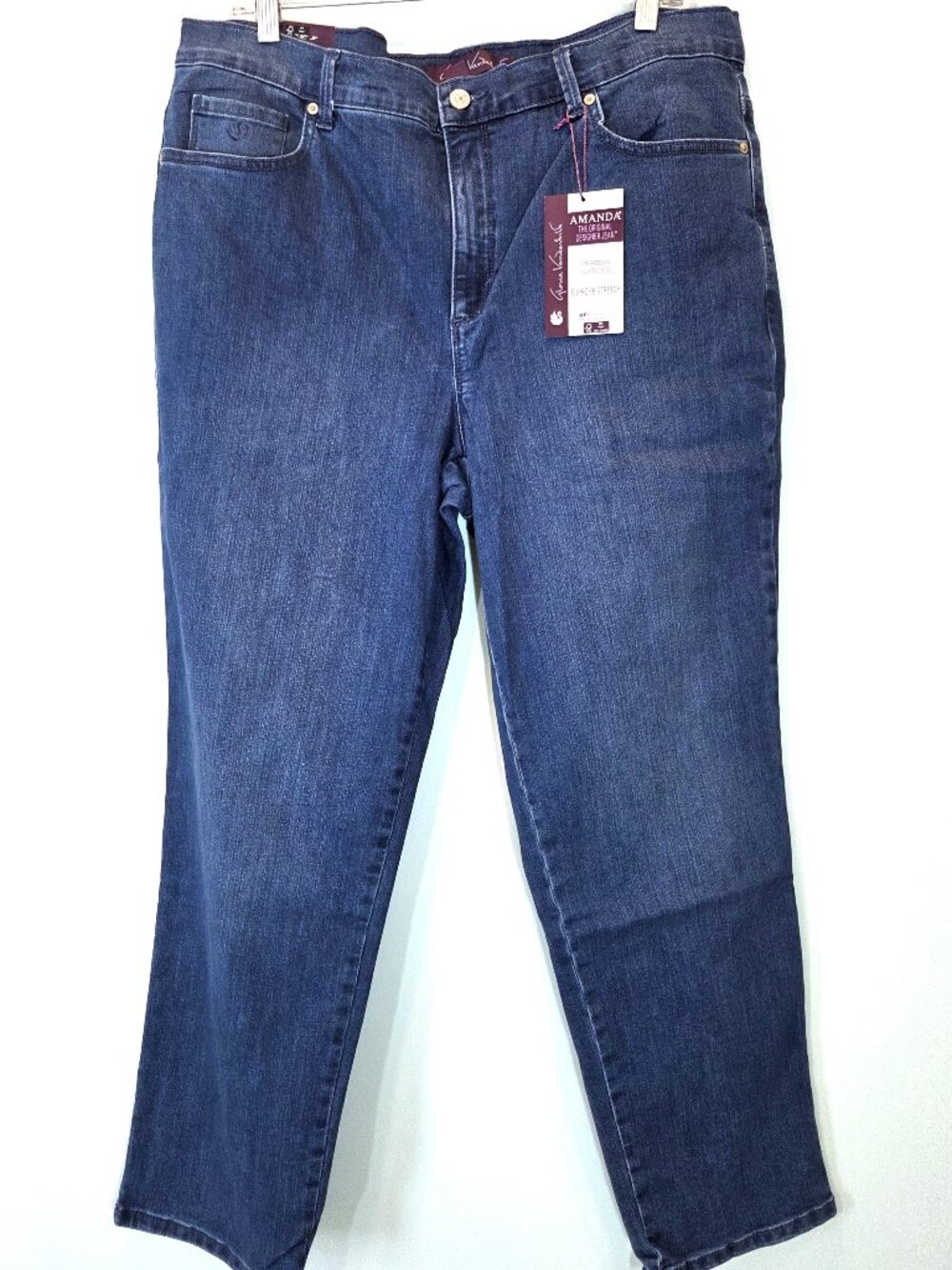 NWT Gloria Vanderbilt Amanda Straight Leg Jeans Size 16W